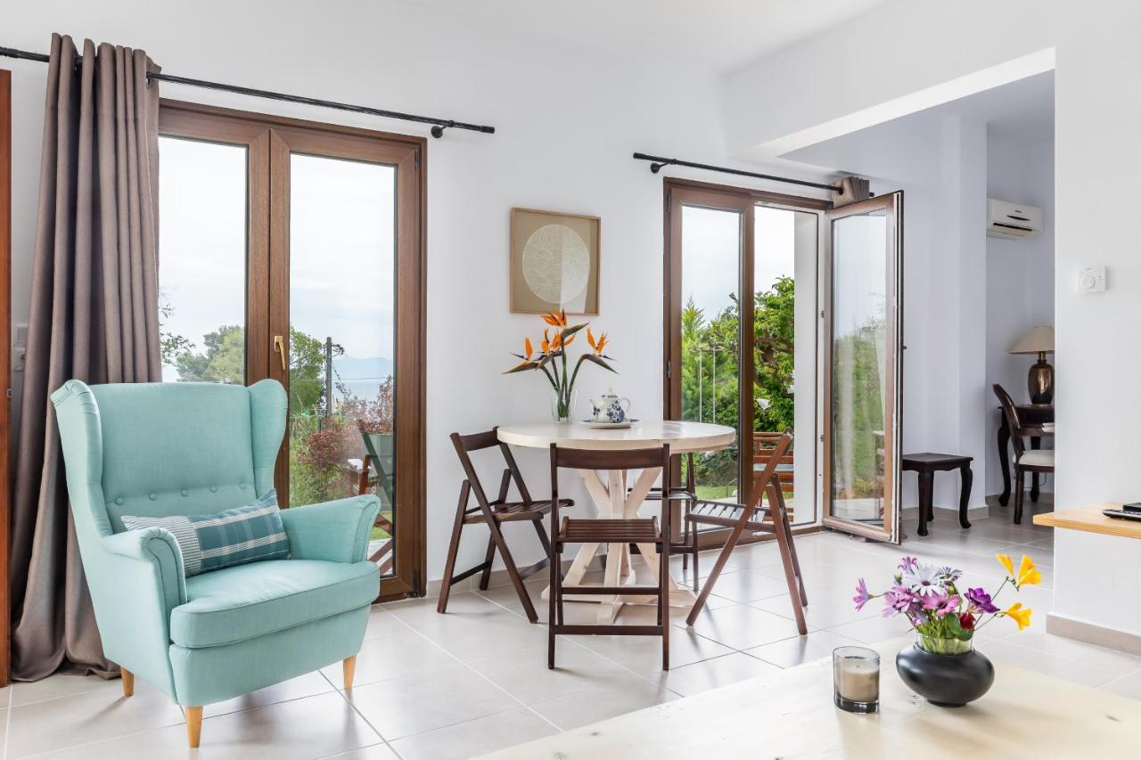 Oikia Guesthouse 斯塔菲罗斯 外观 照片