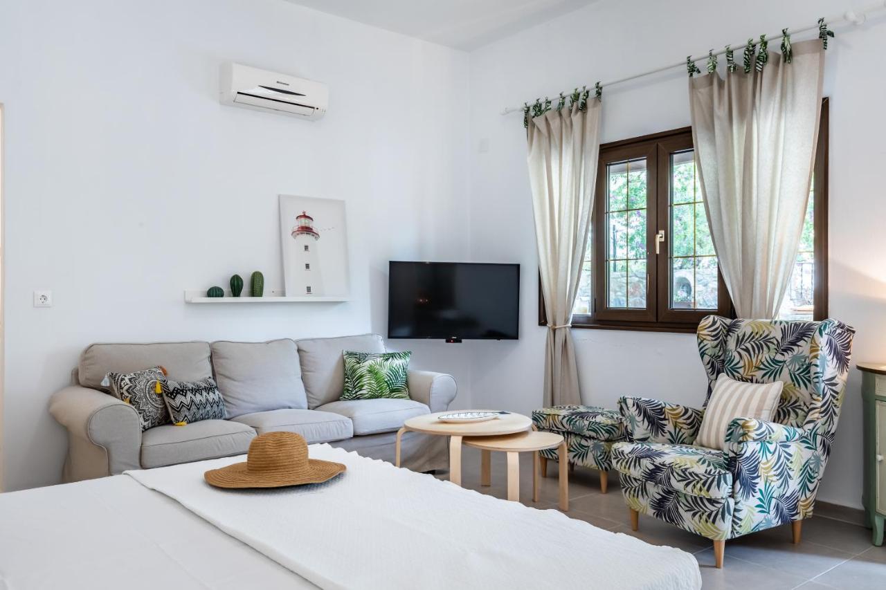 Oikia Guesthouse 斯塔菲罗斯 外观 照片